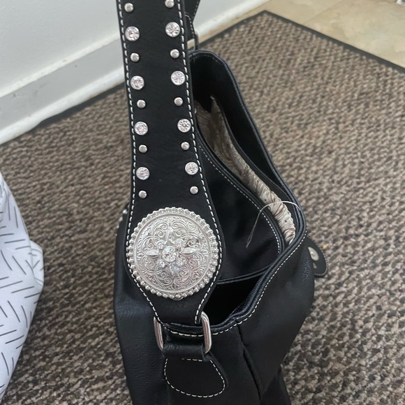 Purse - Picture 2 of 3